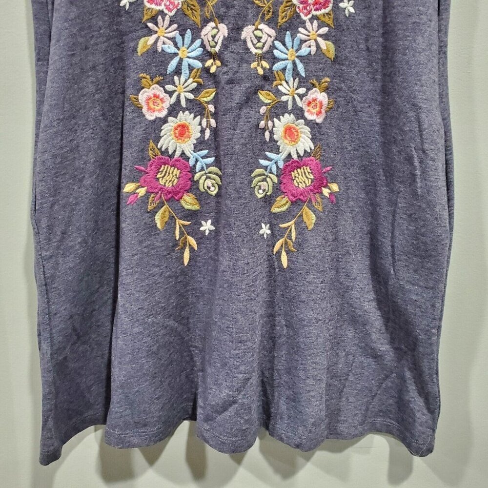 Umgee Womens Small Tunic T Shirt Dress Embroidered Floral Blue Pink Pockets - Picture 2 of 13